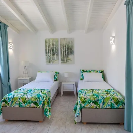 The Fairview House Апартаменти *