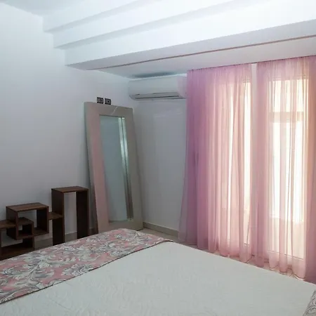 Апартаменти The Fairview House Ретимно (Крит)